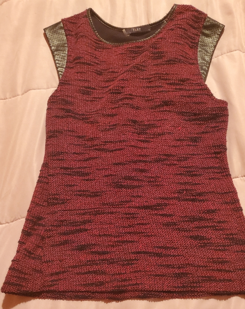 Tart knit top